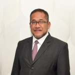 TIDAK LELAH KARENA LILLAH*)